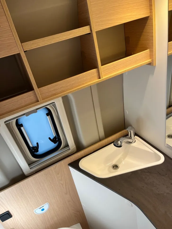 Fahrzeugbild Sunlight Adventure Cliff 600 Aktion  Ready to roll? #16