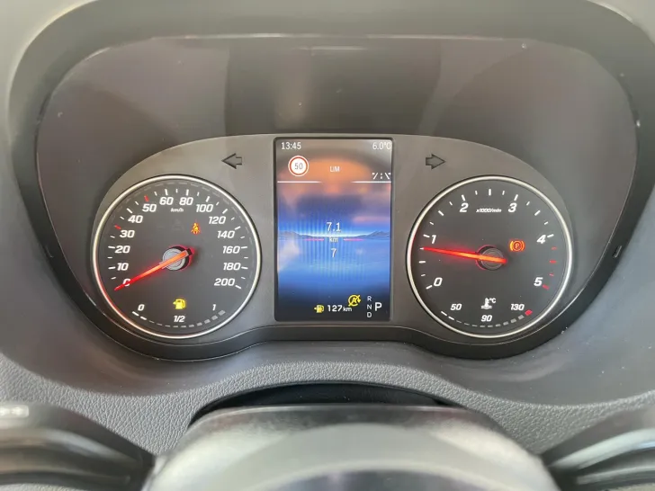 Fahrzeugbild Malibu I 450 RB LE comfort Mercedes #13