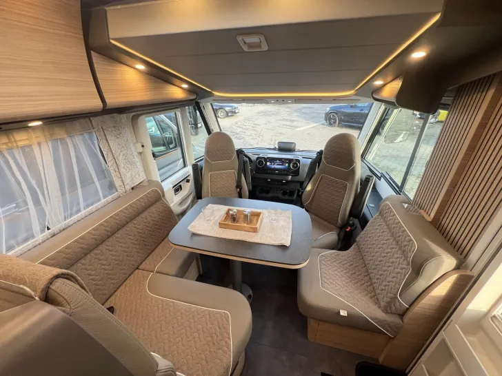 Fahrzeugbild Malibu I 450 RB LE comfort Mercedes #15