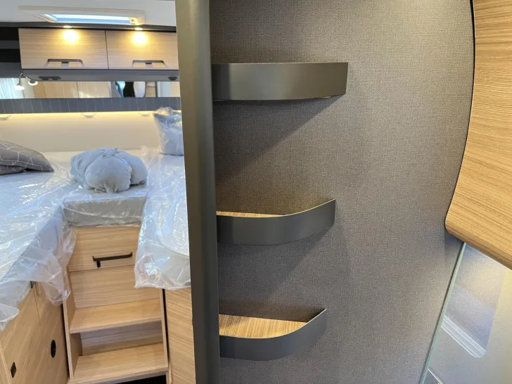 Fahrzeugbild Malibu I 450 RB LE comfort Mercedes #24