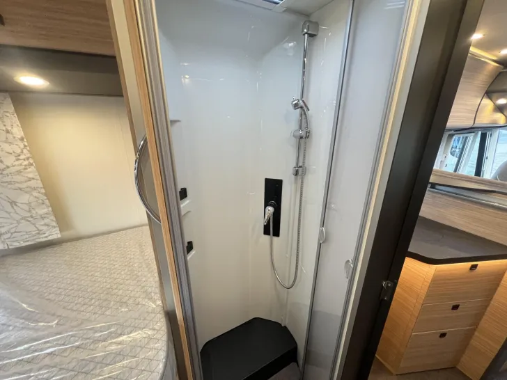 Fahrzeugbild Malibu I 450 RB LE comfort Mercedes #27