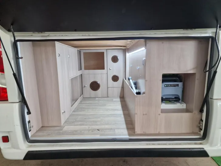 Fahrzeugbild Globe-Traveller Voyager XS - sehr gepflegt #15