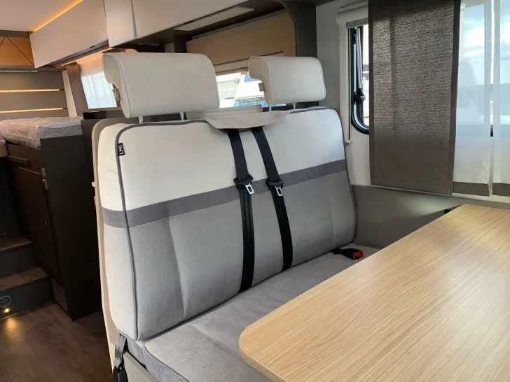 Fahrzeugbild LMC TOURER H 660 G #13