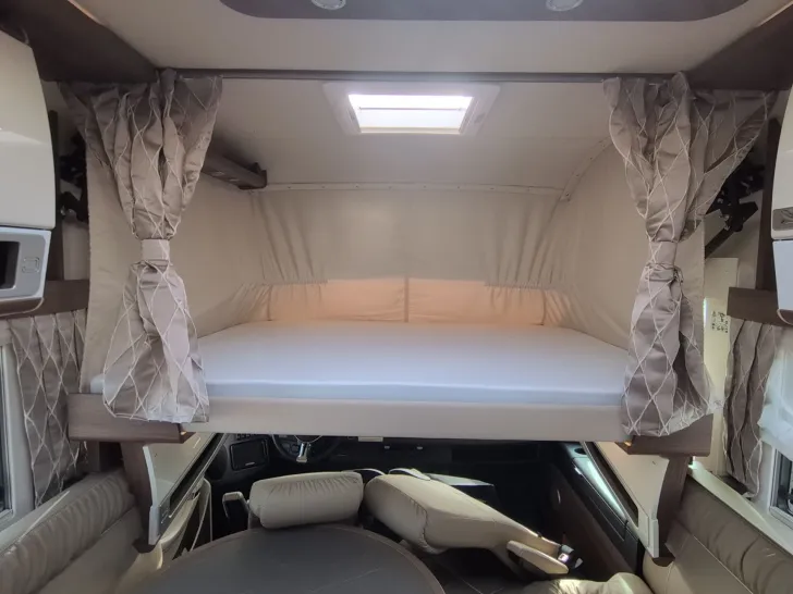 Fahrzeugbild Carthago E-LINE I 50 LE DA MB #18