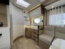 Fahrzeugbild Pilote Pacific P696D Hubbett - Solar - Markise #6