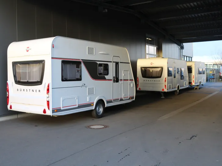 Fahrzeugbild Bürstner Premio 460 TS #1
