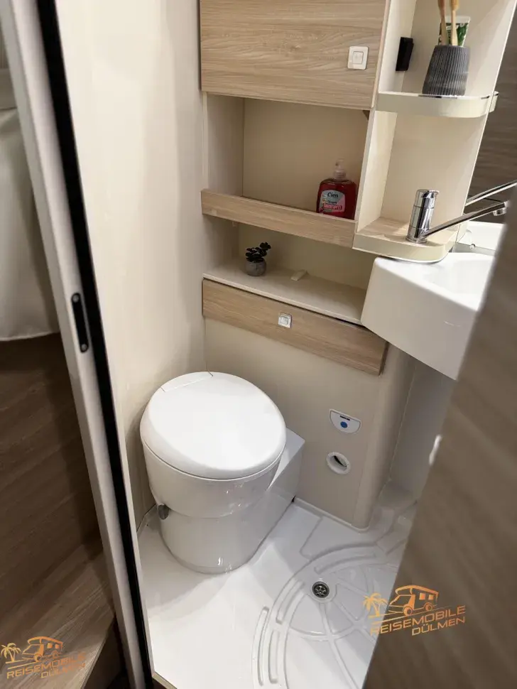 Fahrzeugbild Eura Mobil Activa One AO 690 HB Maxi 4,25 #25