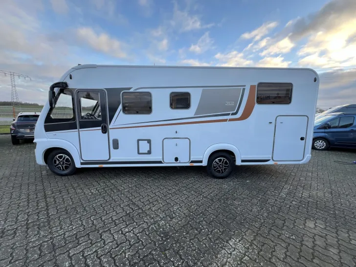 Fahrzeugbild Bürstner Lyseo I 727 G #22