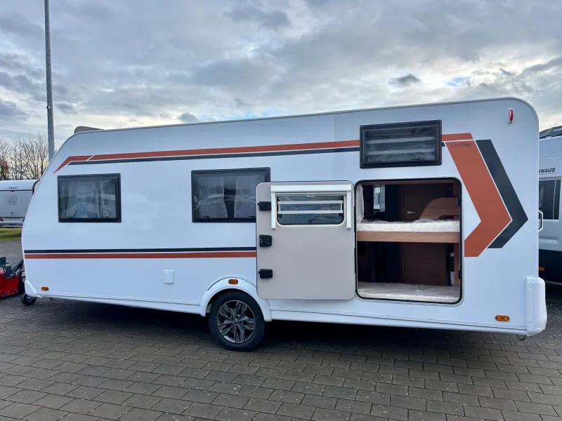 Weinsberg CaraOne EDITION HOT 550 QDK Multifunk. 3er Etagenbett