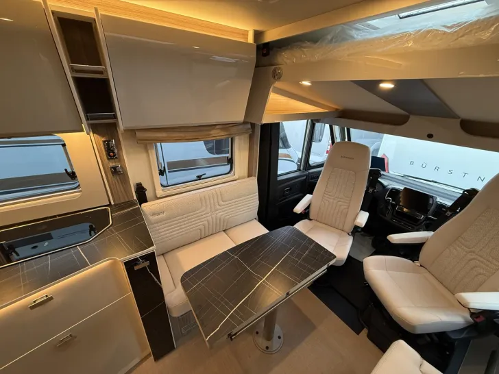 Fahrzeugbild Bürstner Lyseo I 727 G #18