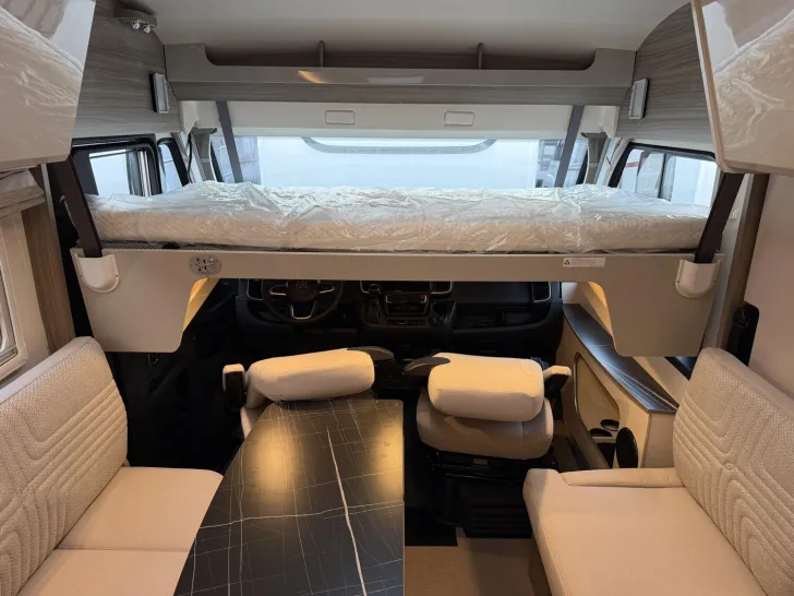 Fahrzeugbild Bürstner Lyseo I 727 G #27