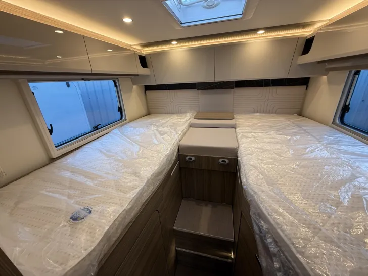 Fahrzeugbild Bürstner Lyseo I 727 G #30