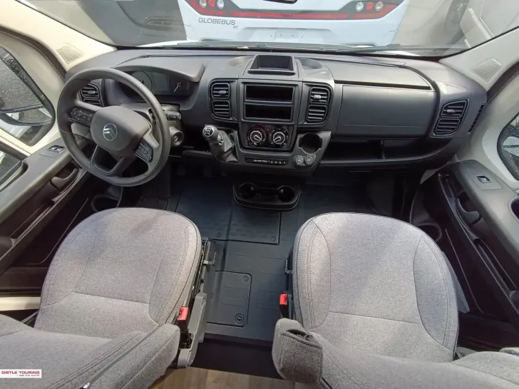 Fahrzeugbild Sunlight V 66 ++ Basic-Paket #7