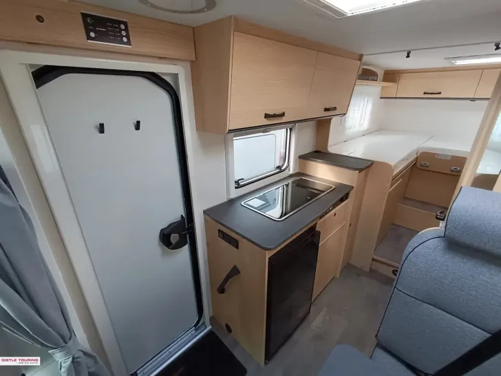 Fahrzeugbild Sunlight V 66 ++ Basic-Paket #9