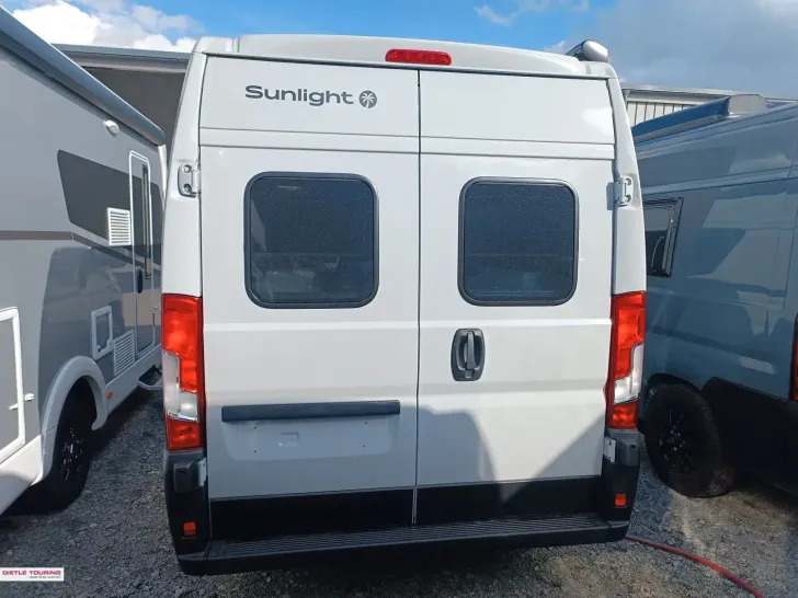 Fahrzeugbild Sunlight Cliff 640 X ++ Automatik #3