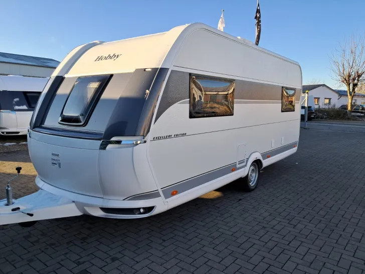 Fahrzeugbild Hobby Excellent Edition 495 UL *Modell 2026* #1