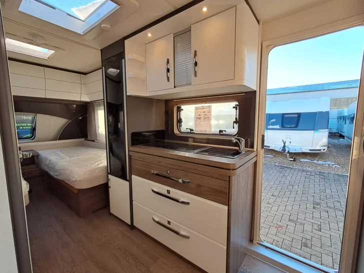 Fahrzeugbild Hobby Excellent Edition 495 UL *Modell 2026* #7