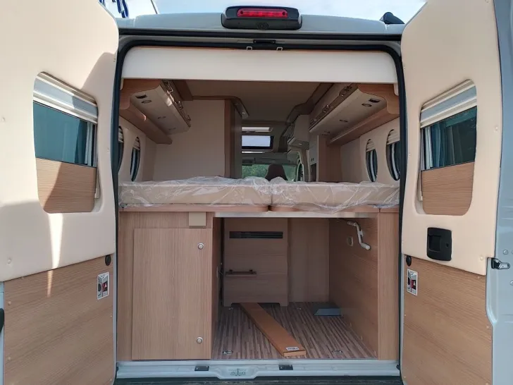 Fahrzeugbild Malibu Van first class - two rooms 640LE Tageszulassung #4