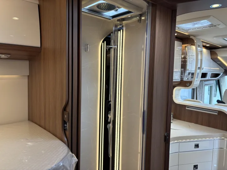 Fahrzeugbild Carthago chic e-line I 50 LE TAGESZULASSUNG #18