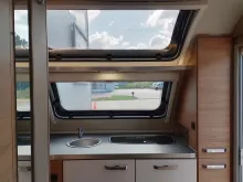 Fahrzeugbild Weinsberg CaraOne 390 PUH Hubbett; Markise #7