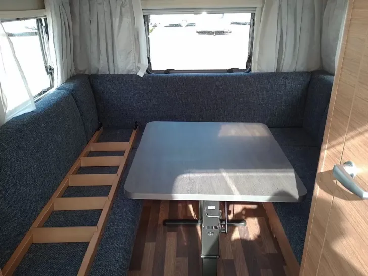 Fahrzeugbild Weinsberg CaraOne 390 PUH Hubbett; Markise #15