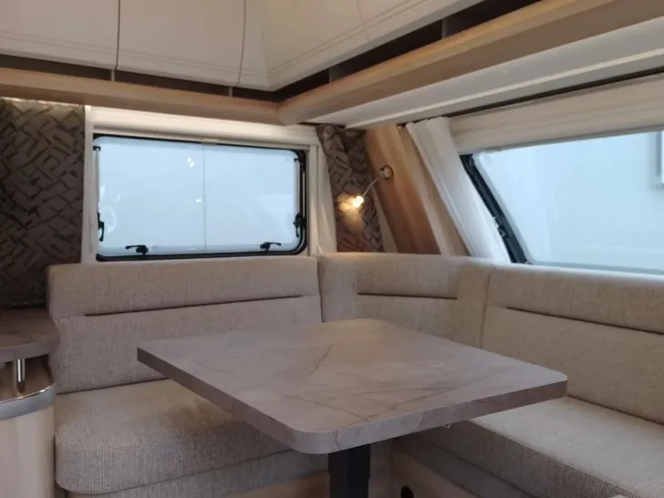 Fahrzeugbild Hobby De Luxe 460 LU TAGESZULASSUNG ! #7