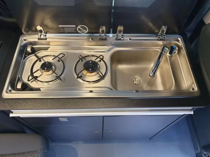 Fahrzeugbild VanTourer Urban COMFORT aus Vermietflotte #12