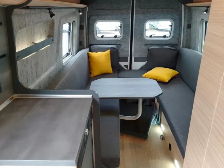 Fahrzeugbild Hobby Maxia Van 680 DT Mietfahrzeug UNBENUTZT! #14