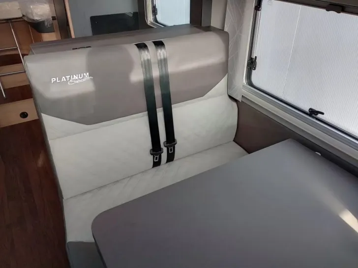 Fahrzeugbild Knaus L!VE WAVE 700 MEG Platinum Selection #8