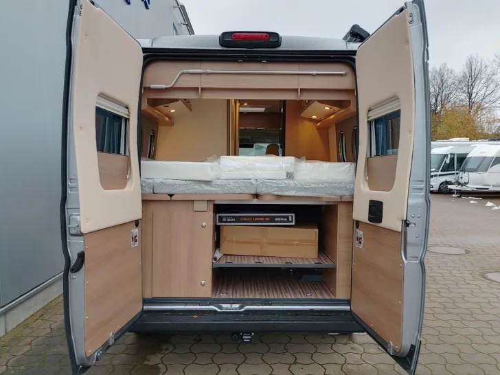 Fahrzeugbild Malibu Van comfort 600 DB UPE: 94.155,- EUR #8