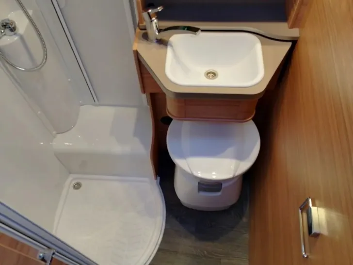 Fahrzeugbild Weinsberg CaraCompact MB EDITION PEPPER 640 MEG Aktion´s Angebot #13