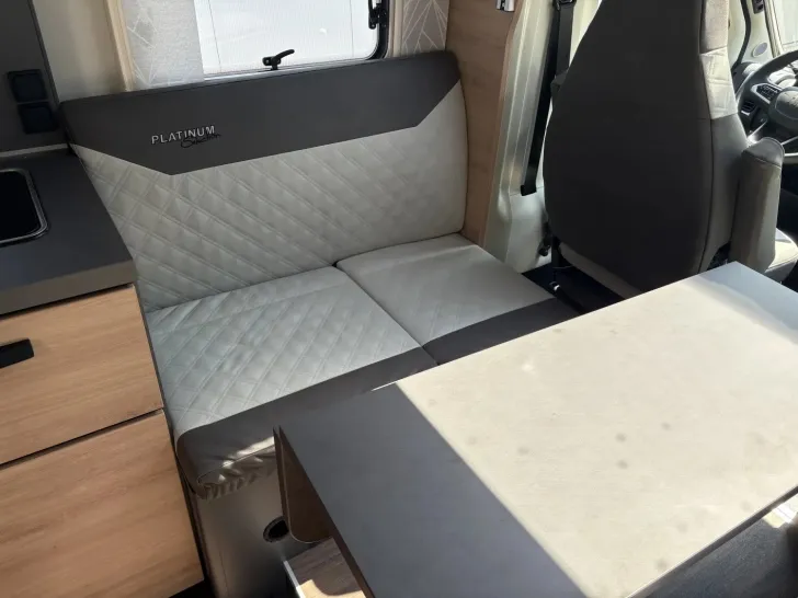 Fahrzeugbild Knaus L!VE WAVE 700 LX Platinum Selection UVP: 131.180,- #9