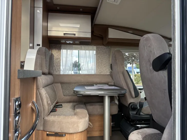 Fahrzeugbild Carthago c-compactline I 141 LE UVP: 135.985,- EUR #6