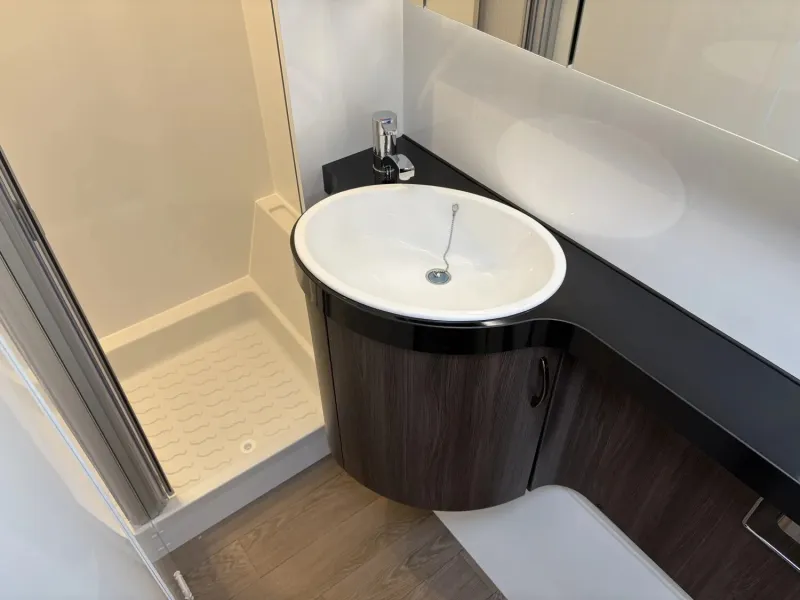 21646502.jpg 21646502.jpg