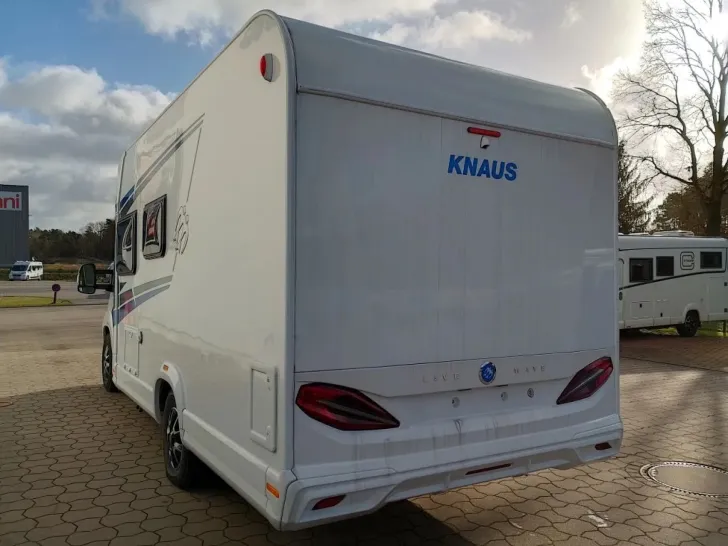 Fahrzeugbild Knaus L!VE WAVE 650 MF Mietfahrzeug UNBENUTZT! #3