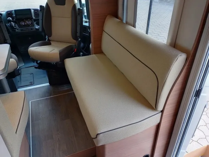 Fahrzeugbild Knaus L!VE WAVE 650 MF Mietfahrzeug UNBENUTZT! #11
