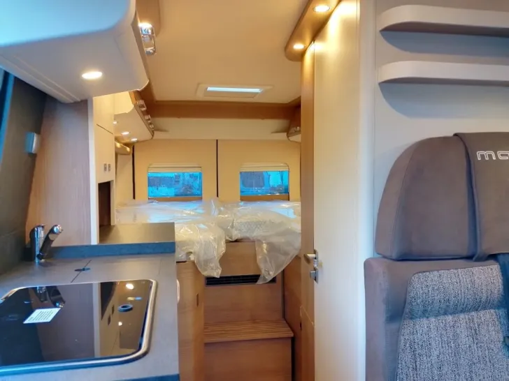 Fahrzeugbild Malibu Van first class - two rooms 640 LE RB #18