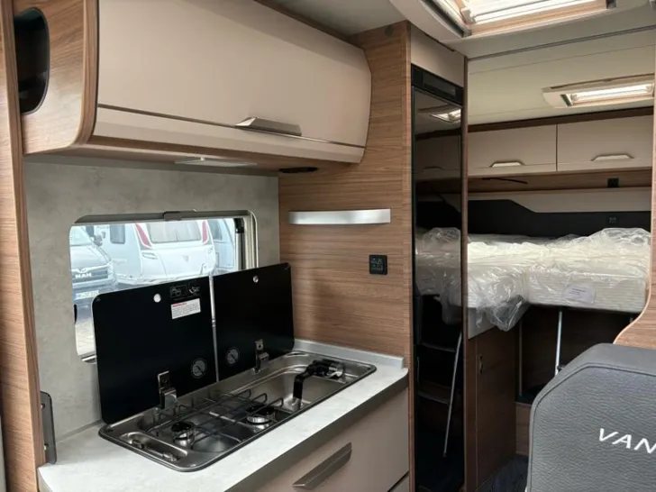 Fahrzeugbild Knaus Van TI VW VANSATION 640 MEG #10