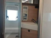 Fahrzeugbild Malibu Van first class - two rooms coupe 640 LE RB #17