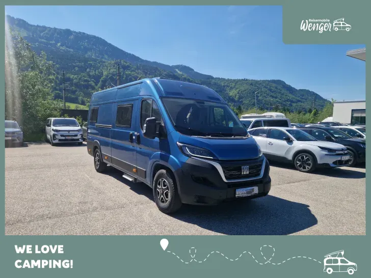 Fahrzeugbild Clever SELECT LINE Runner Längsbetten #1