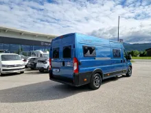 Fahrzeugbild Clever SELECT LINE Runner Längsbetten #8