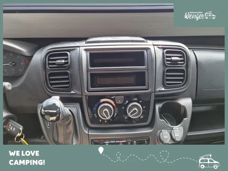 Fahrzeugbild Clever SELECT LINE Runner Längsbetten #15