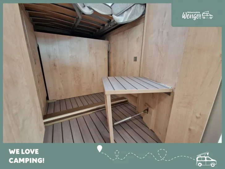 Fahrzeugbild Clever SELECT LINE Runner Längsbetten #26