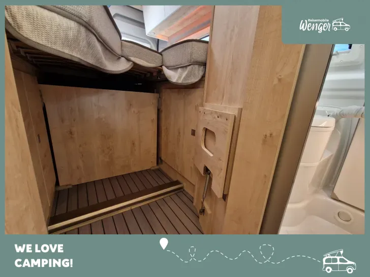 Fahrzeugbild Clever SELECT LINE Runner Längsbetten #27