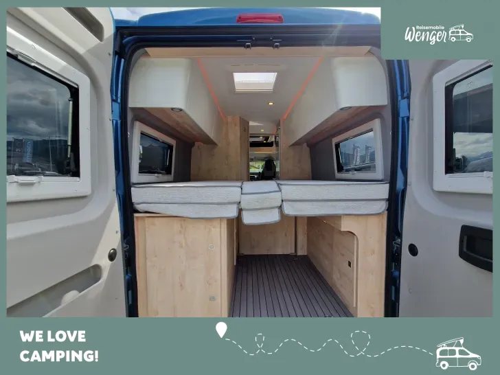 Fahrzeugbild Clever SELECT LINE Runner Längsbetten #34