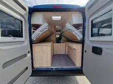 Fahrzeugbild Clever SELECT LINE Runner Längsbetten #37