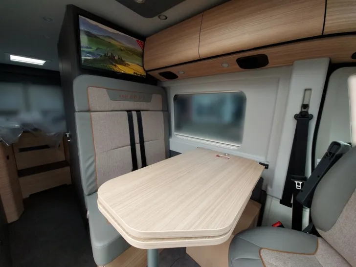 Fahrzeugbild Malibu Charming GT skyview 640 LE RB #13