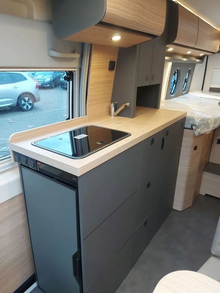 Fahrzeugbild Malibu Charming GT skyview 640 LE RB #14