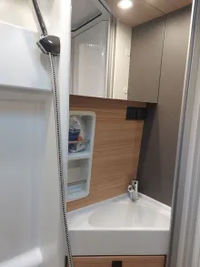 Fahrzeugbild Malibu Charming GT skyview 640 LE RB #18