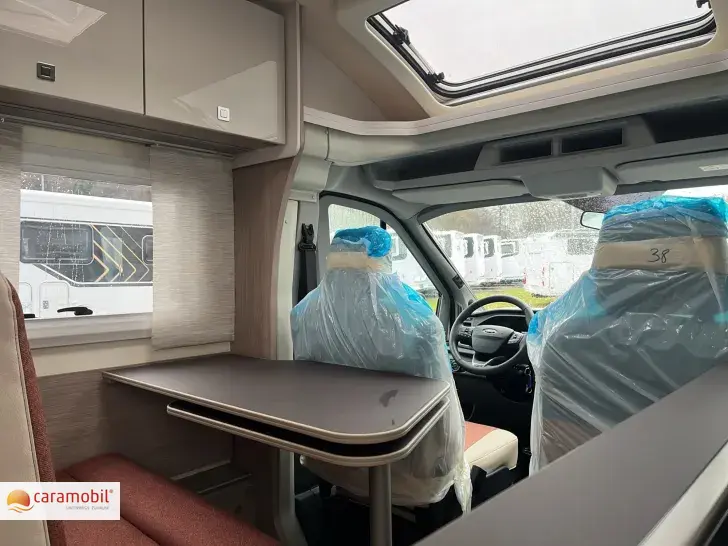 Fahrzeugbild Bürstner Lineo T 700 AHK/Markise/Winterpaket #9